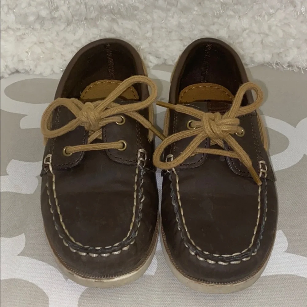 Boys Sonoma shoes - Picture 1 of 7